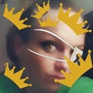 Meet your Posher, Leah